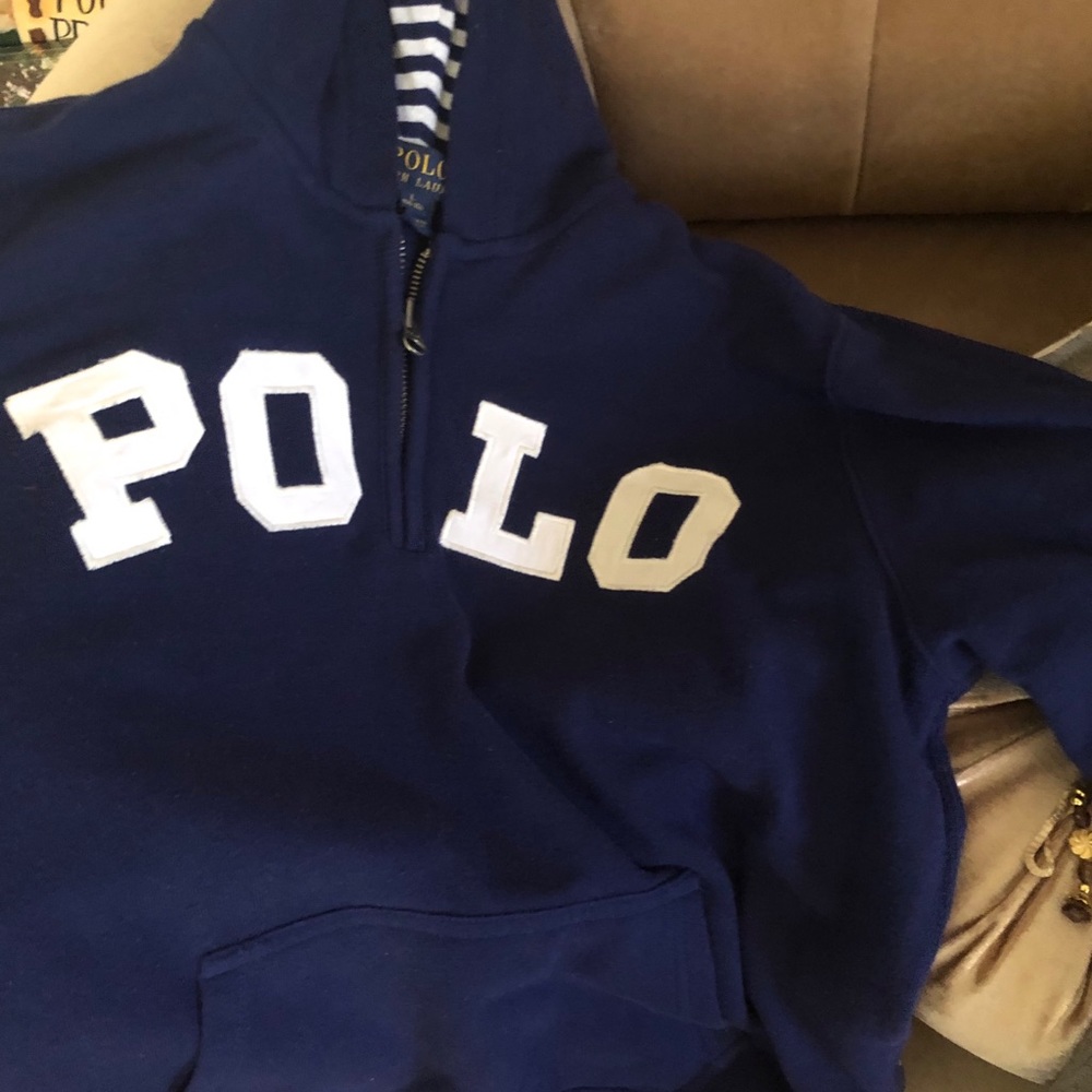 Polo sweater
